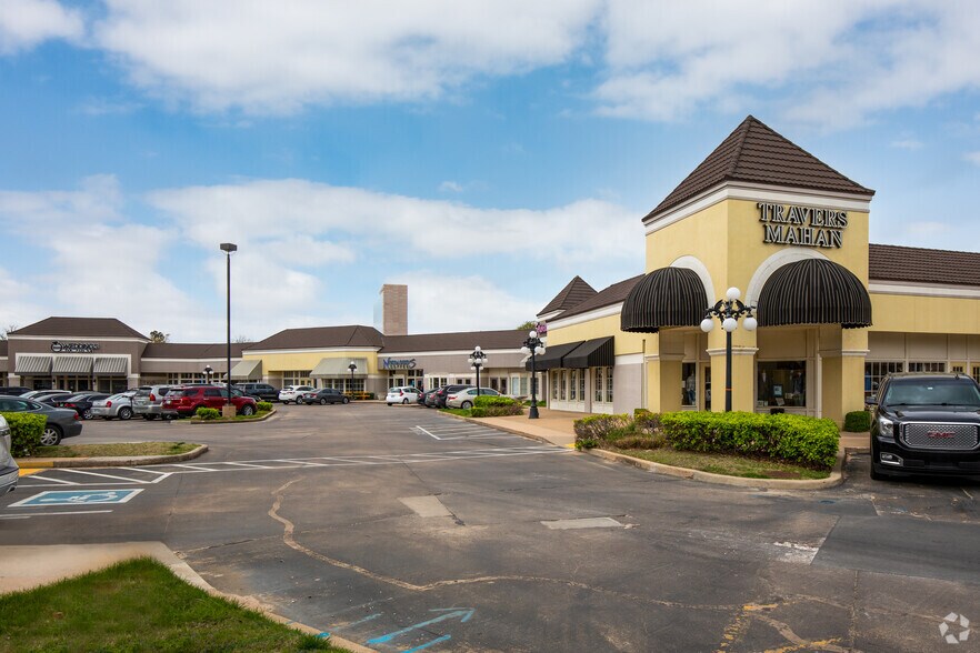 More Photos Of 8138 S Lewis Ave, Tulsa Unknown For Sale