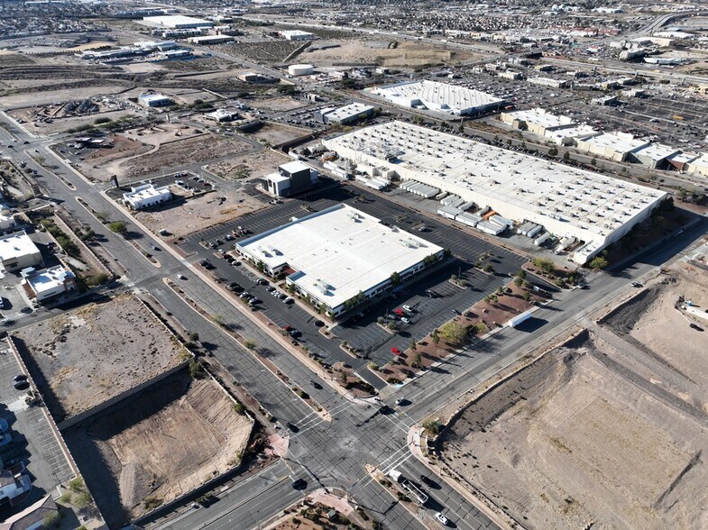 More Photos Of 1575 N Resler Dr, El Paso Medical For Lease