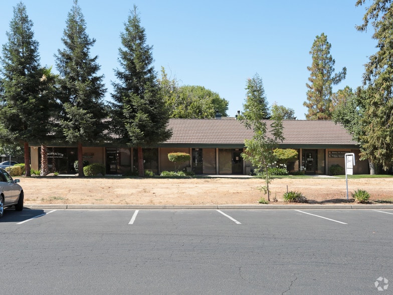 More Photos Of 2755 E Shaw Ave, Fresno Office For Lease