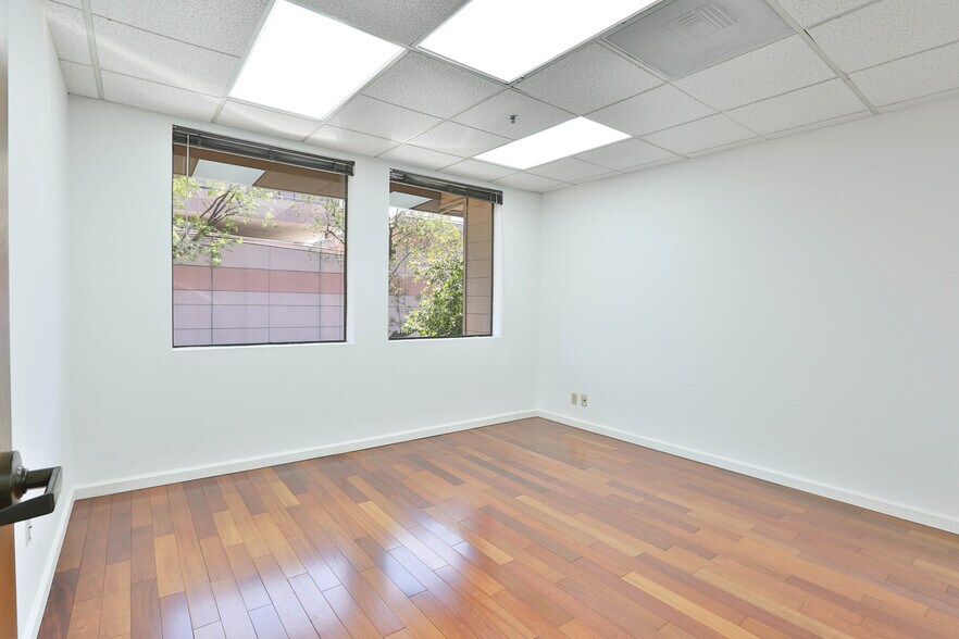 More Photos Of 1754 Technology Dr, San Jose Medical For Lease