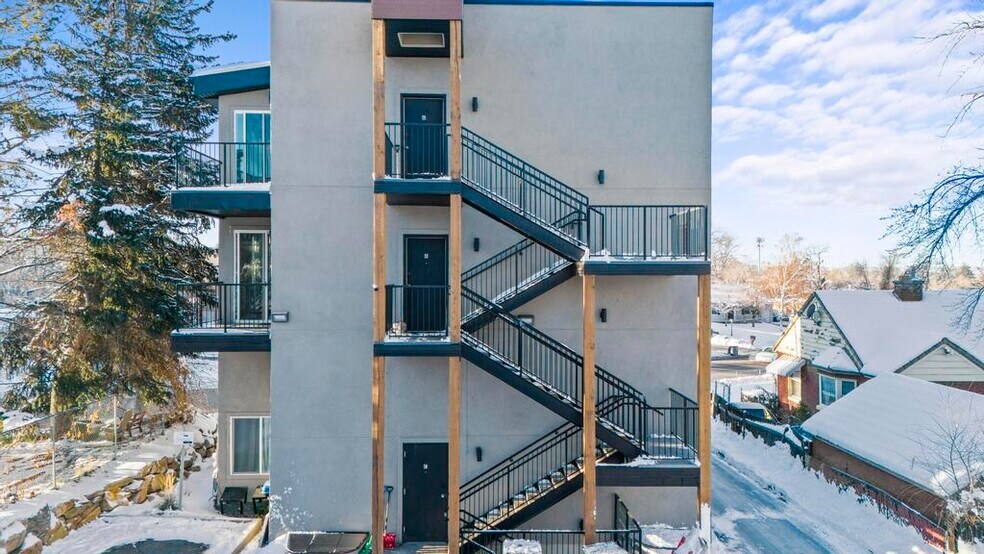 More Photos Of 302 40th St, Ogden Multifamily For Sale