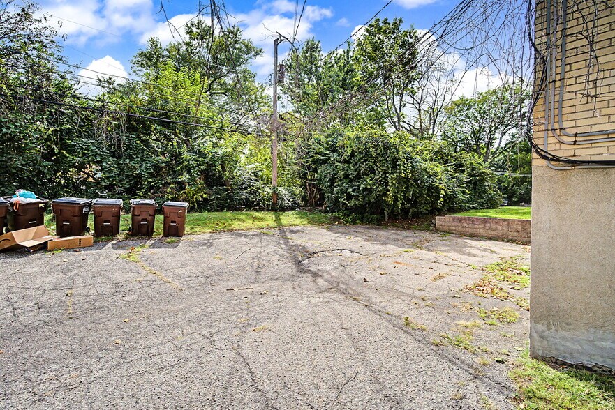 More Photos Of 526-532 Corona Ave, Dayton Apartments For Sale