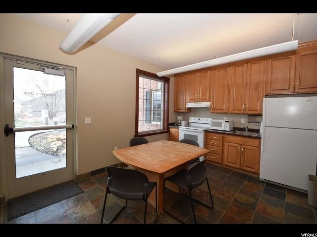 More Photos Of 1125 Blackhawk Blvd, Mount Pleasant Medical For Sale