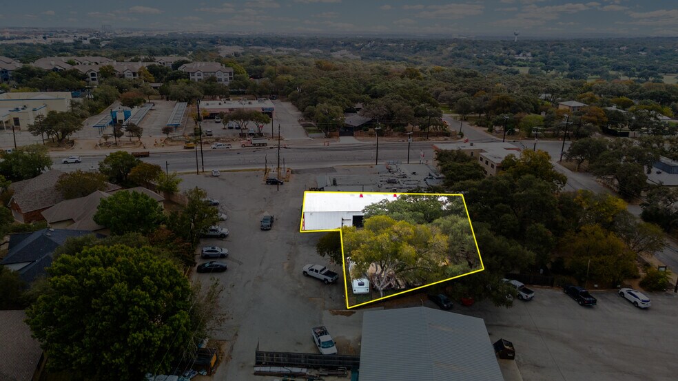 More Photos Of 17645 Blanco Rd, San Antonio General Retail For Sale