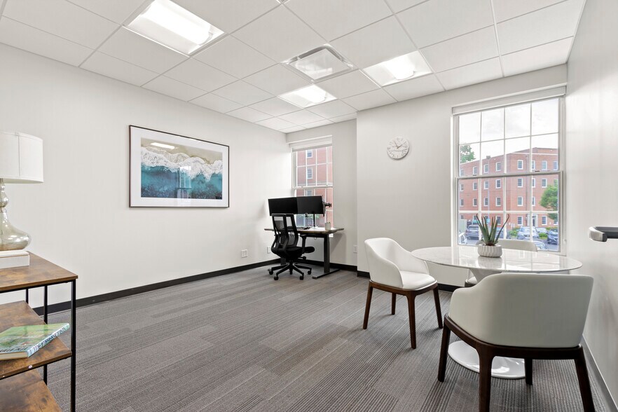 More Photos Of 4315 50th St NW, Washington Coworking Space