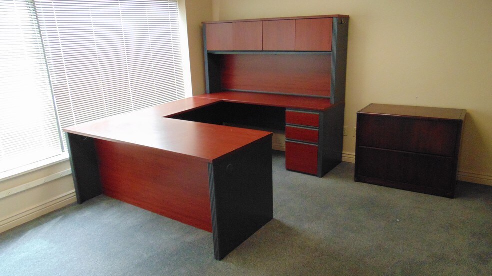 More Photos Of 1875 S State, Orem Medical For Sale