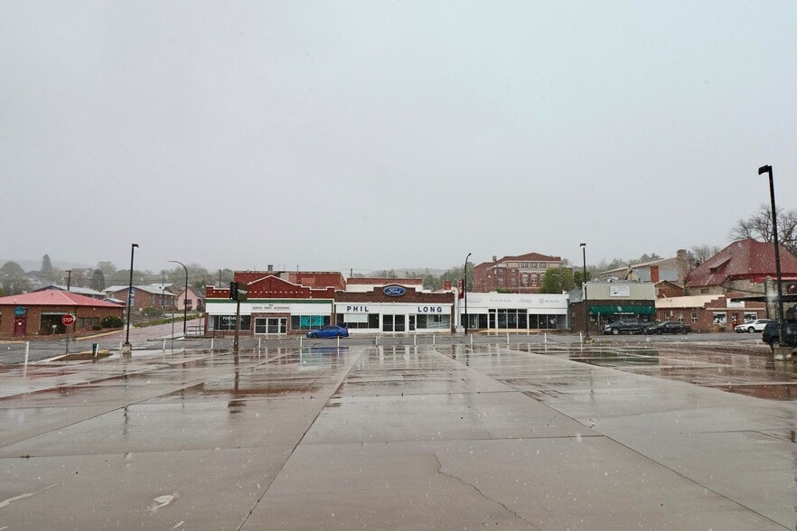 More Photos Of 430 E Main St, Trinidad Industrial For Sale
