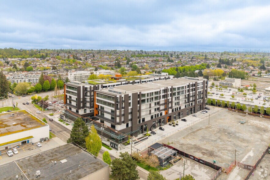 More Photos Of 8250 Manitoba, Vancouver, Bc, Vancouver Flex For Sale