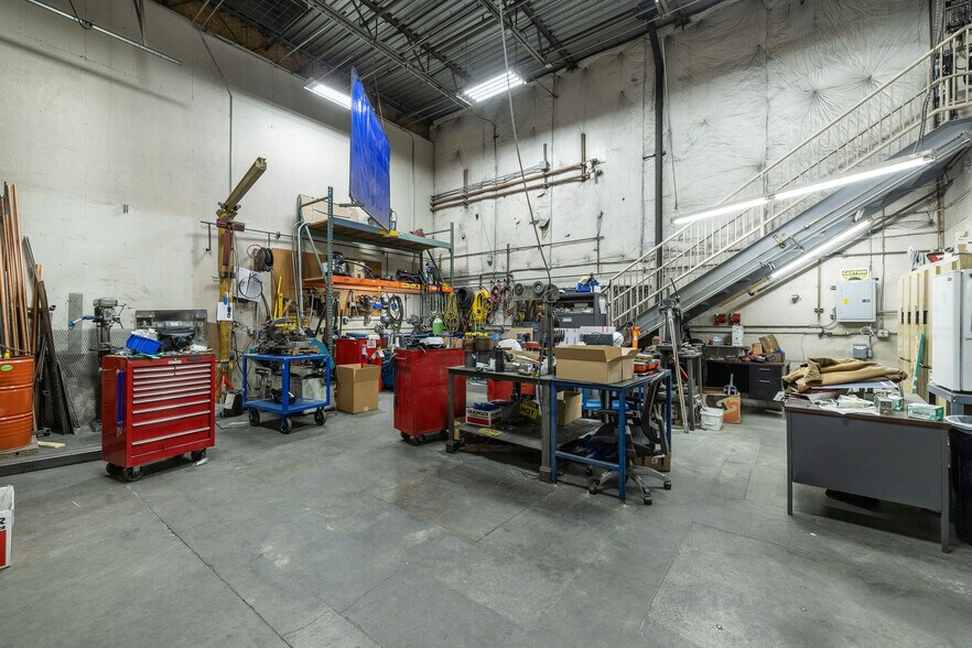 More Photos Of 750 W Canfield Ave, Coeur d'Alene Industrial For Sale