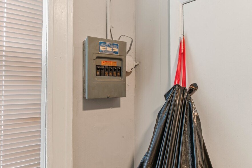 More Photos Of 2815 N Calvert St, Baltimore Apartments For Sale