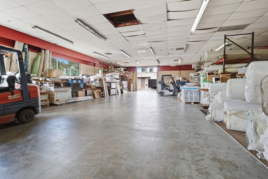 More Photos Of 1286 S E St, San Bernardino Freestanding For Sale