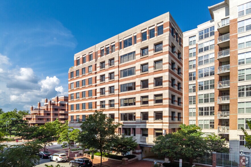 More Photos Of 2300 N St NW, Washington Office For Lease