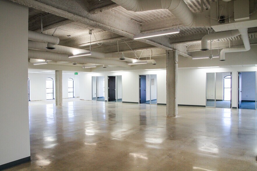 More Photos Of 12301 Wilshire Blvd, Los Angeles Office For Lease