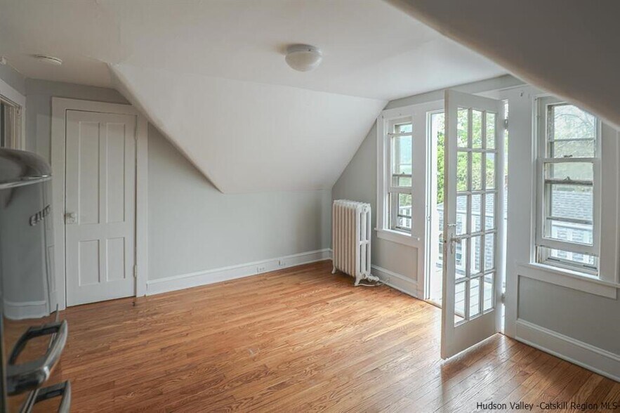 More Photos Of 58 Saint James St, Kingston Apartments For Sale