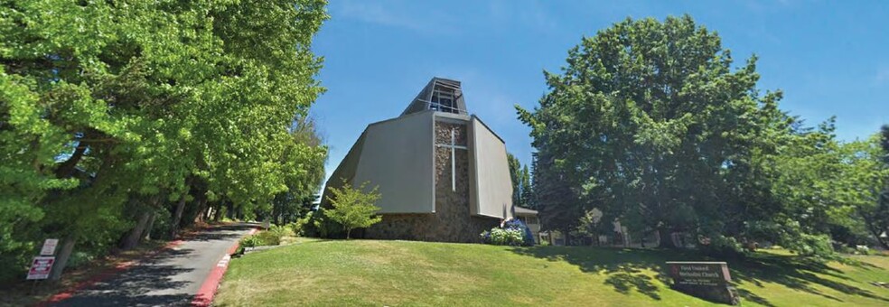 Primary Photo Of 1934 108th Ave NE, Bellevue Religious Facility For Lease