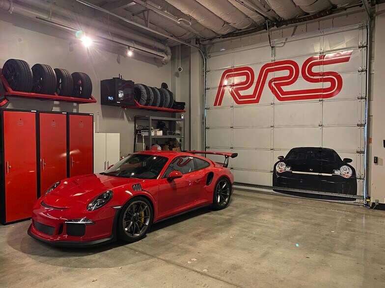 More Photos Of 521 Charcot Ave, San Jose Showroom For Sale