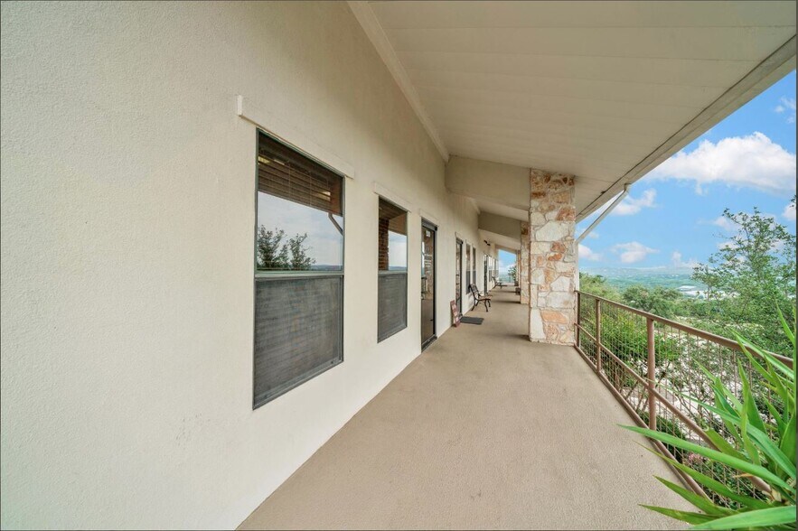 More Photos Of 180 Joe Wimberley Blvd, Wimberley Medical For Lease