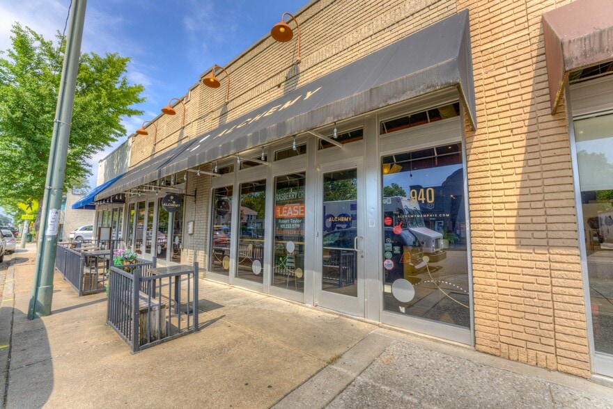 More Photos Of 940-942 S Cooper St, Memphis Storefront For Lease