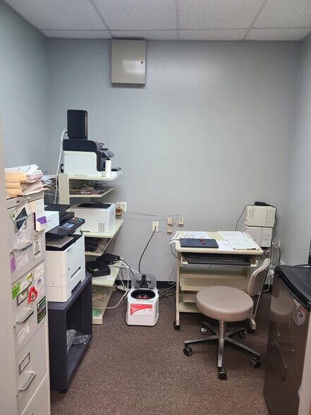 More Photos Of 91A, Cedarhurst Medical For Sale