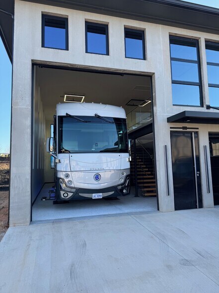 More Photos Of 248 Singleton rd, Mooresville Self Storage For Sale