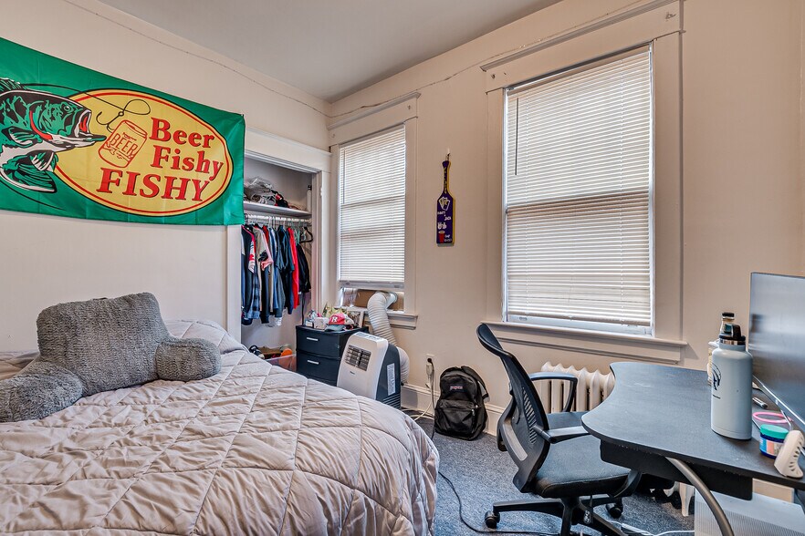 More Photos Of 60 Huntington St, New Brunswick Apartments For Sale