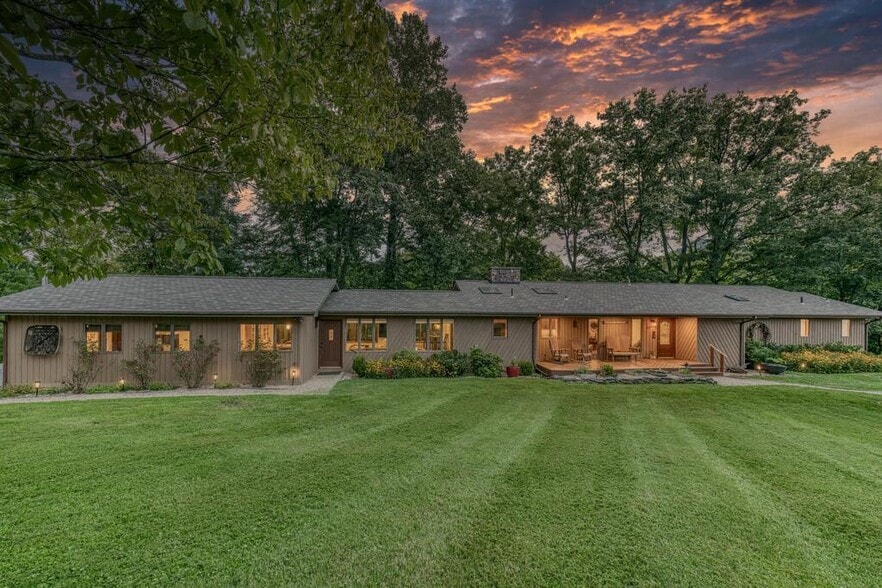 Primary Photo Of 19080 N Fork River Rd, Abingdon Specialty For Sale