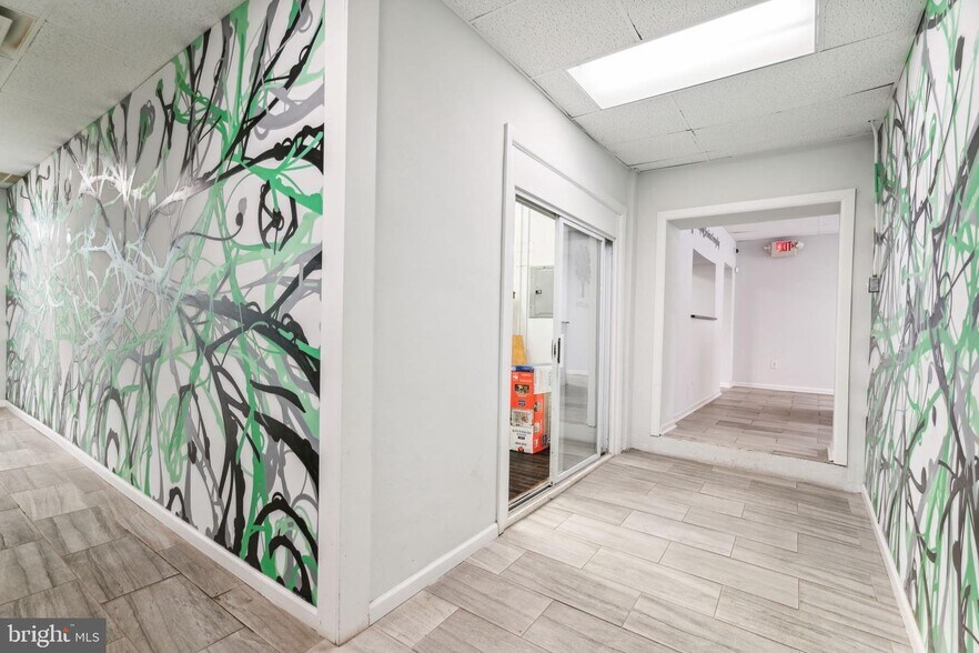 More Photos Of 813-817 N 5th St, Philadelphia Apartments For Lease