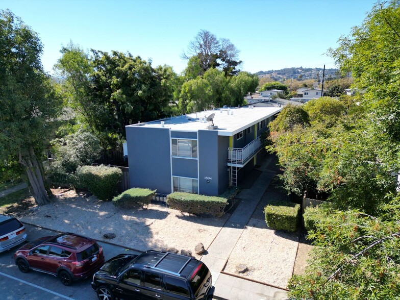 Primary Photo Of 1504 S Claremont St, San Mateo Apartments For Sale