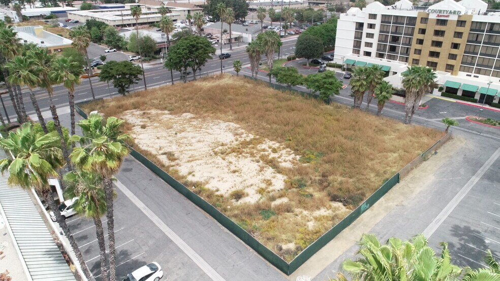 More Photos Of 1550 University Ave, Riverside Land For Sale