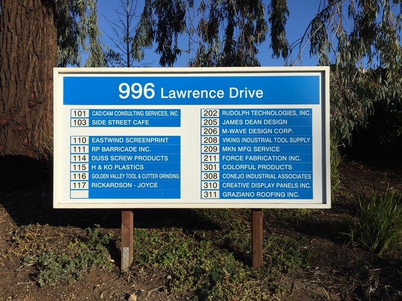 More Photos Of 996 Lawrence Dr, Newbury Park Warehouse For Lease