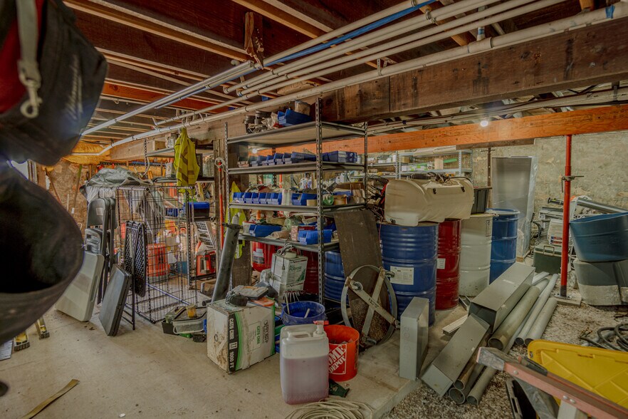 More Photos Of 103 N. Clarady, Wanette Industrial For Sale