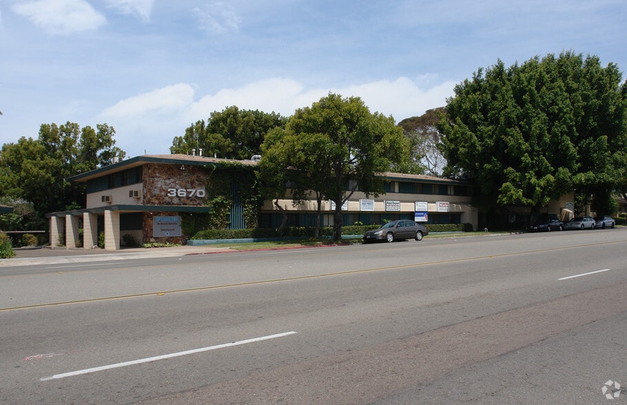 More Photos Of 3650 Clairemont Dr, San Diego Unknown For Lease