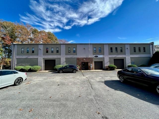 More Photos Of 220 Old Baptist Rd, North Kingstown Warehouse For Lease