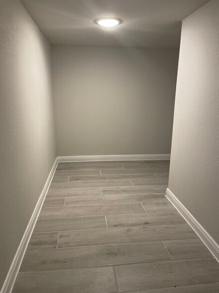 More Photos Of 7407 Hinsdale Dr, Pasadena Apartments For Sale