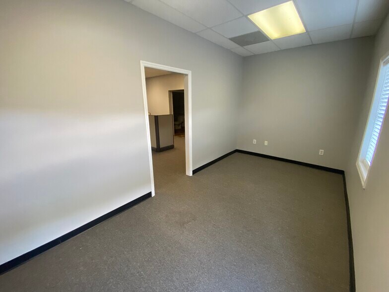 More Photos Of 668 Marina Dr, Charleston Medical For Sale