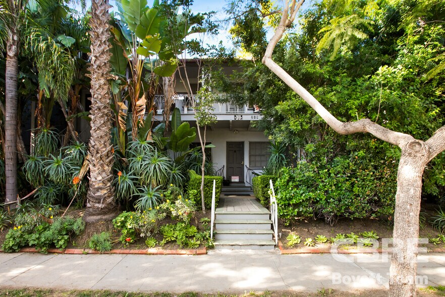 Primary Photo Of 215 N La Peer Dr, Beverly Hills Apartments For Sale