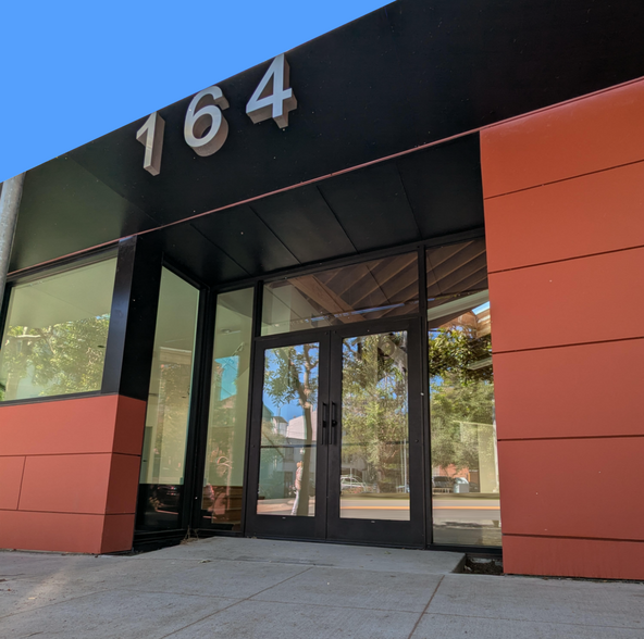 More Photos Of 164 S Park Ave, San Francisco Office For Lease