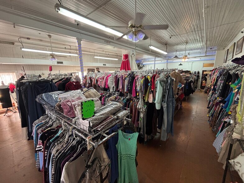 More Photos Of 65 Main St, Pine Bush Restaurant For Lease