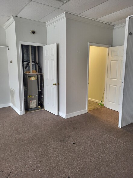 More Photos Of 4819 Highway 58, Chattanooga Self Storage For Lease