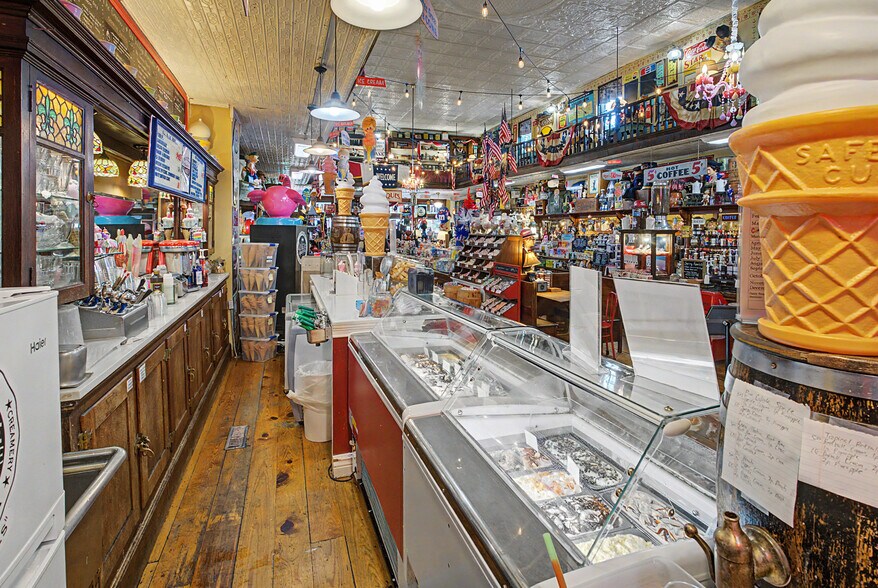 More Photos Of 219 MO-21, Caledonia Storefront Retail Residential For Sale
