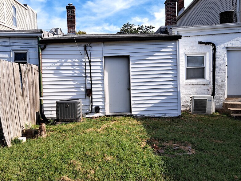 More Photos Of 5402 Magnolia Ave, Saint Louis Storefront Retail Residential For Sale