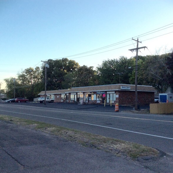 More Photos Of 167-187 Ferry Blvd, Stratford Freestanding For Lease