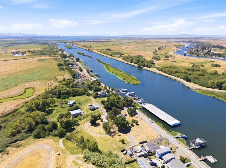 More Photos Of 2600 Dutsch Slough Rd, Oakley Marina For Sale
