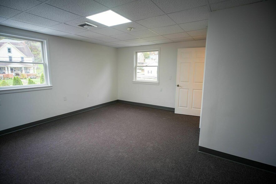 More Photos Of 7 Prospect Ave, Galeton Assisted Living For Sale