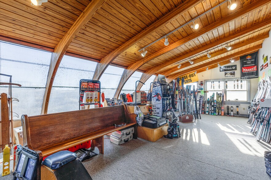 More Photos Of 830 Flory Mill Rd, Lancaster Light Manufacturing For Sale