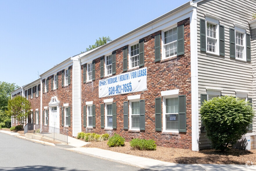 More Photos Of 168 Franklin Corner Rd, Lawrenceville Unknown For Lease