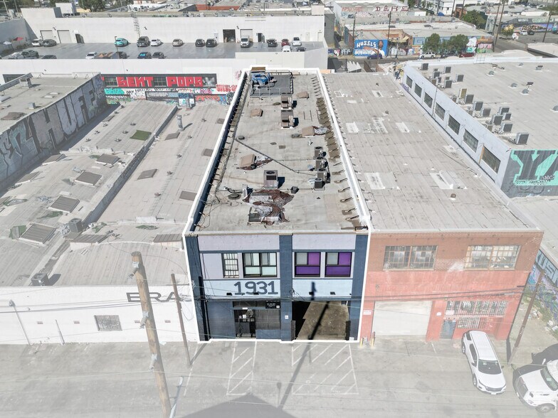 More Photos Of 1931 Bay St, Los Angeles Showroom For Lease