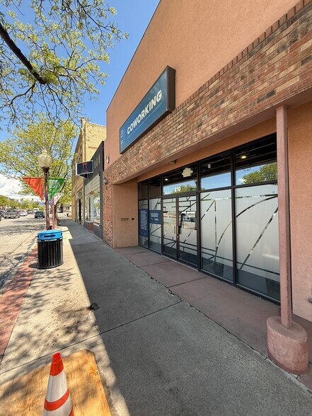 More Photos Of 210 E Main St, Montrose Office For Lease