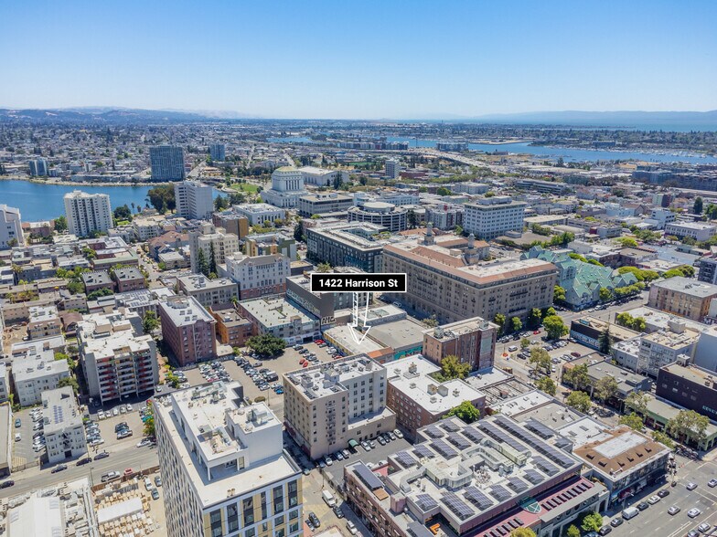 More Photos Of 1422 Harrison St, Oakland Warehouse For Sale