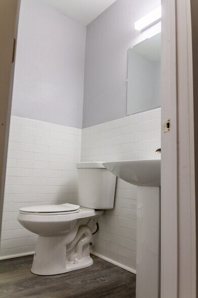 More Photos Of 3901 W Platt St, Tampa Assisted Living For Sale